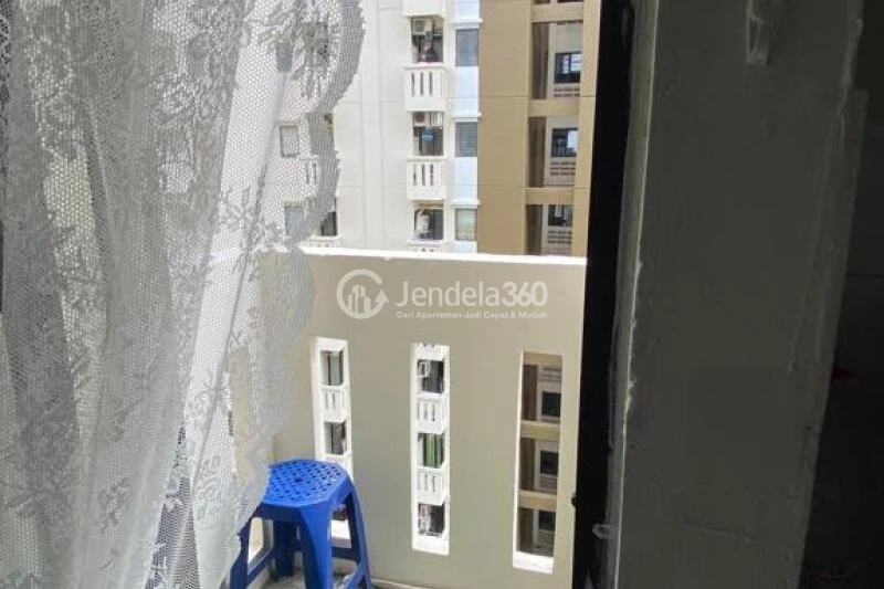 Balcony Low Floor Studio Apartment with  View at Casablanca East Residence