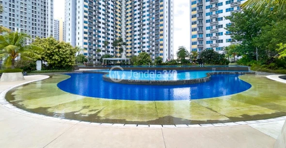 Swimming Pool - The Springlake Summarecon