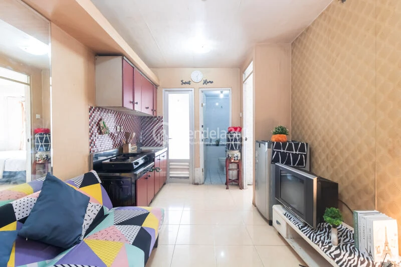 Living Room Cozy 2BR Apartment at Gading Nias Apartment Tower Dahlia
