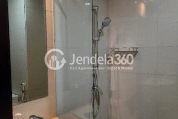 Bathroom Green Sedayu Apartment 2BR Tower Pasadena