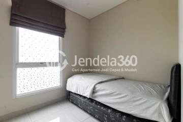 Bedroom 2 Homey 2BR Apartment with Stunning Scenery at Elpis Residence Apartment