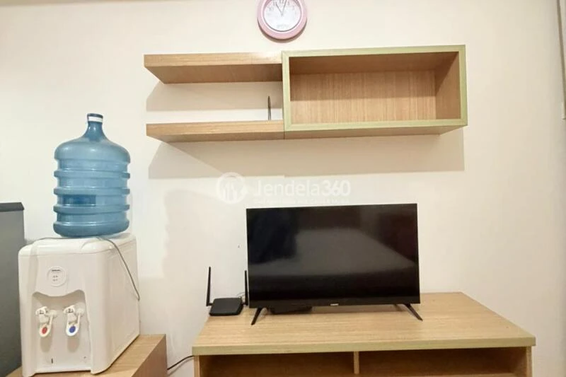 Bedroom Studio Apartment with  View at Margonda Residence 3