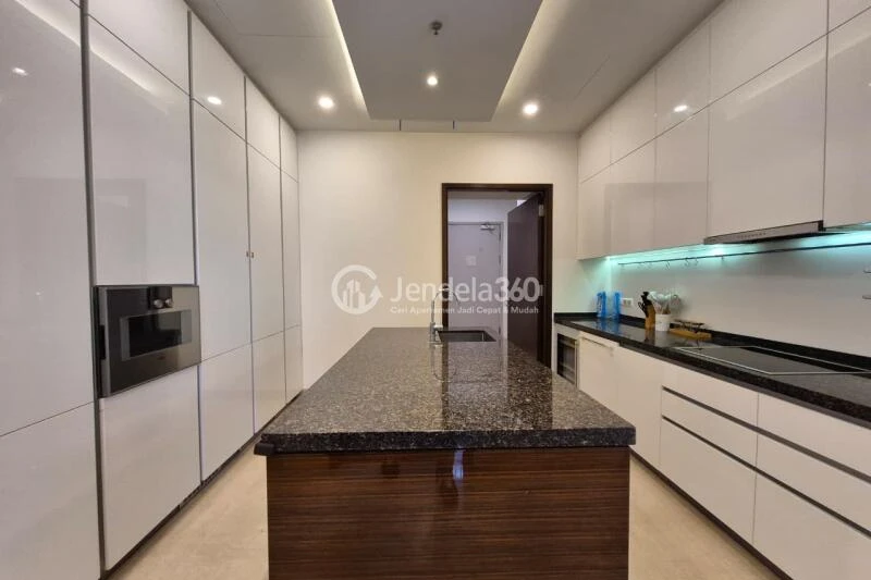 Kitchen Low Floor 3BR Apartment with City View at Anandamaya Residence