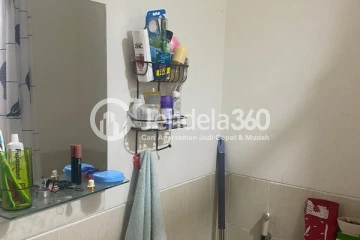 Bathroom Studio Apartment with City View at Easton Park Residence Jatinangor