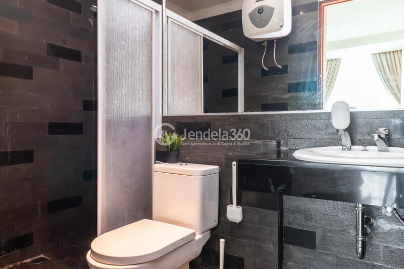 Bathroom 2BR Condominium Green Bay Pluit SeaView Apartment at Tower K