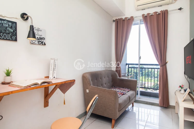 Living Room Compact 1BR Apartment, 5 Mins to Ocean Park BSD