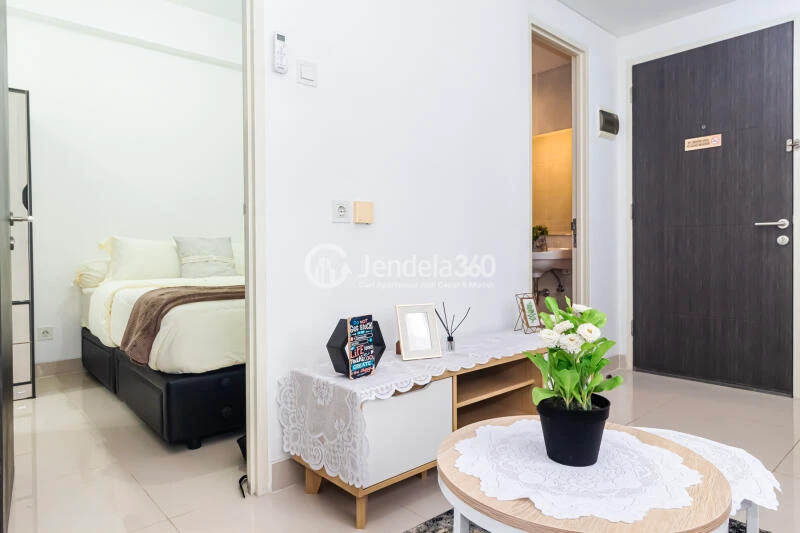 Living Room Fancy 2BR Apartment at Serpong Garden Apartment High Floor