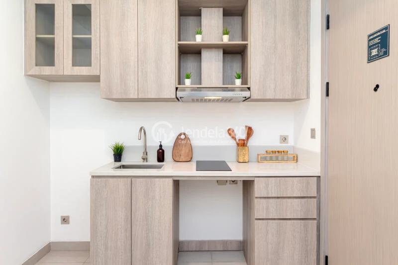 Kitchen Stunning 2BR Apartment High Floor with City View at Fatmawati City Center Apartment