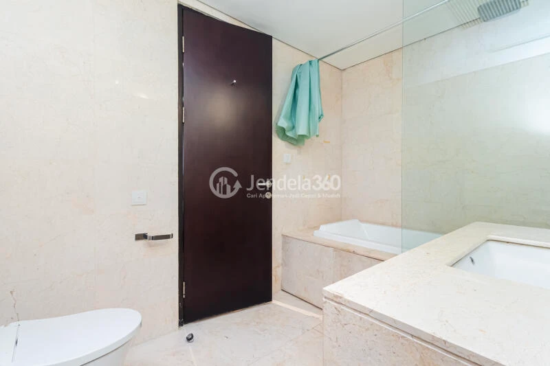 Bathroom Ciputra World 2 Apartment 1BR Tower Orchard