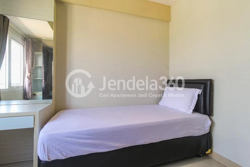 Bedroom 1BR Puri Park View Apartment at Tower E