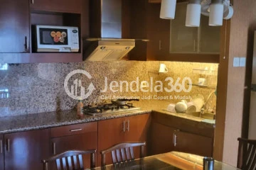 Kitchen 3BR Gading Mediterania Residence Apartment at Low Floor