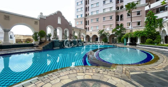 Swimming Pool - Gading Mediterania Residence