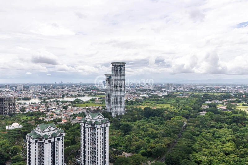 Balcony 1BR Apartment with  View at U Residence Karawaci