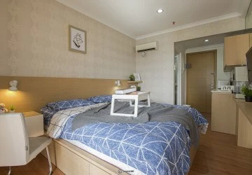 Bedroom Signature Park Apartment Studio Fully Furnished