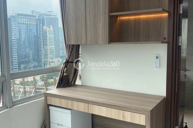 Bedroom Low Floor 3BR Apartment with City View at Kuningan City (Denpasar Residence)