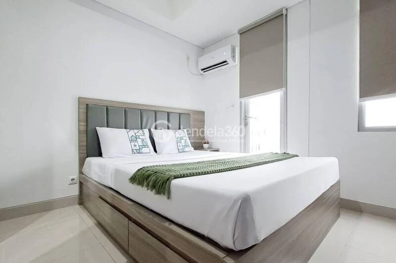 Bedroom Homey Studio Apartment Low Floor with  View at Pesona Depok Square Apartment