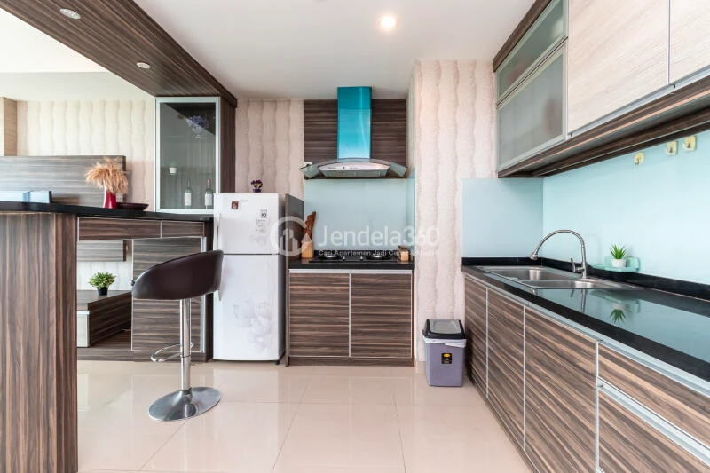 Kitchen Trendy 1BR Apartment at U Residence Karawaci High Floor