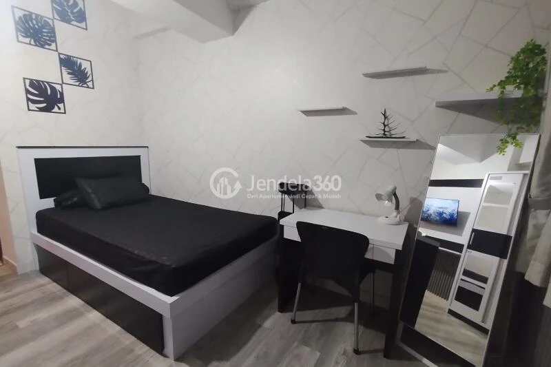 Bedroom Studio Apartment with  View at Easton Park Residence Jatinangor