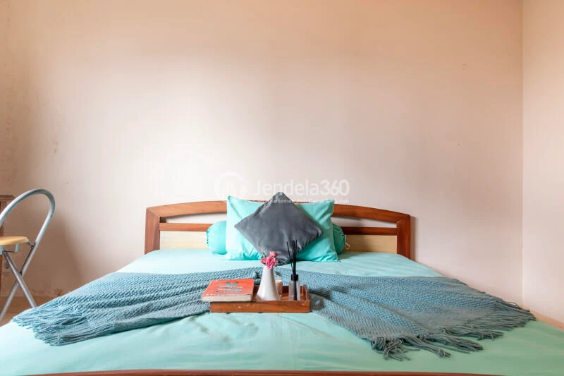Bedroom 1 Low Floor 2BR Apartment with Swimming Pool View at Mediterania Boulevard Kemayoran