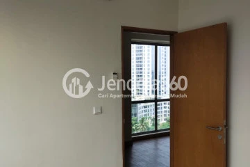 Bedroom 1 Spotless 2BR Apartment Middle Floor with City View at The Mansion Kemayoran Bougenville