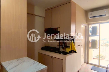 Kitchen Well Located 2BR Apartment Middle Floor with City View at Green Palm Residence