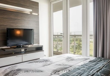 Bedroom 1BR Royale SpringHill Residence Apartment at Tower Bulgari