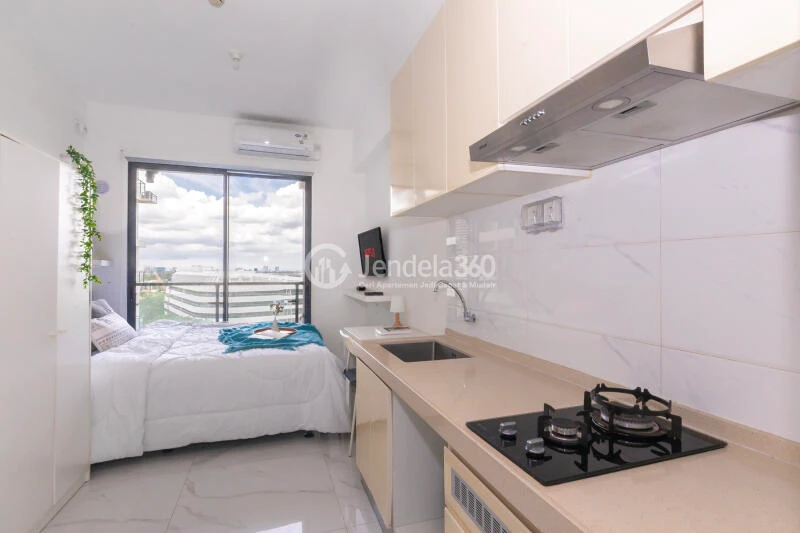 Kitchen Elegant Studio Apartment with City View at Sky House BSD Apartment