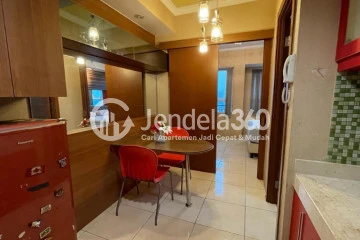 Kitchen 1BR MTH Square Apartment at Middle Floor