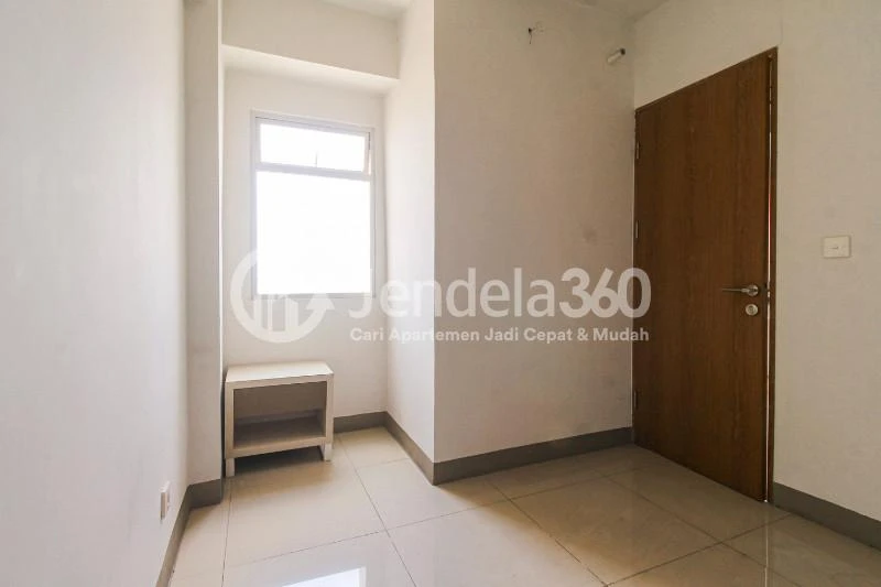 Bedroom 1 High Floor 2BR Apartment with City View at Bintaro Park View