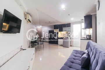 Living Room 2BR Green Central City Apartment at High Floor