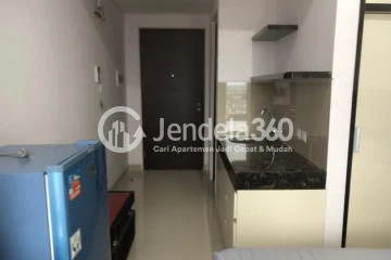 Kitchen Low Floor Studio Apartment with City View at Pesona Depok Square Apartment