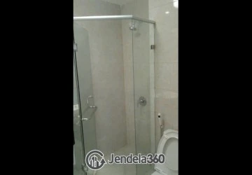 Bathroom Stylish 2BR Apartment at The Mansion Kemayoran Bougenville Tower Emerald