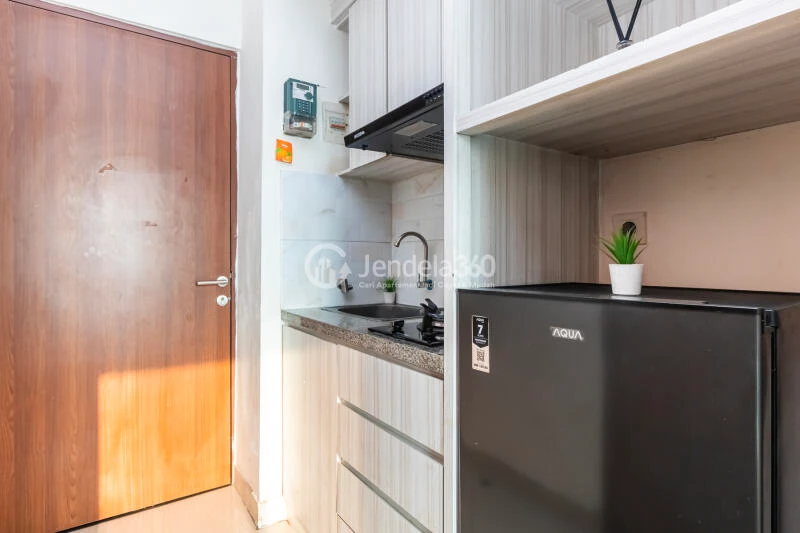 Kitchen Studio Grand Kamala Lagoon Apartment at Low Floor