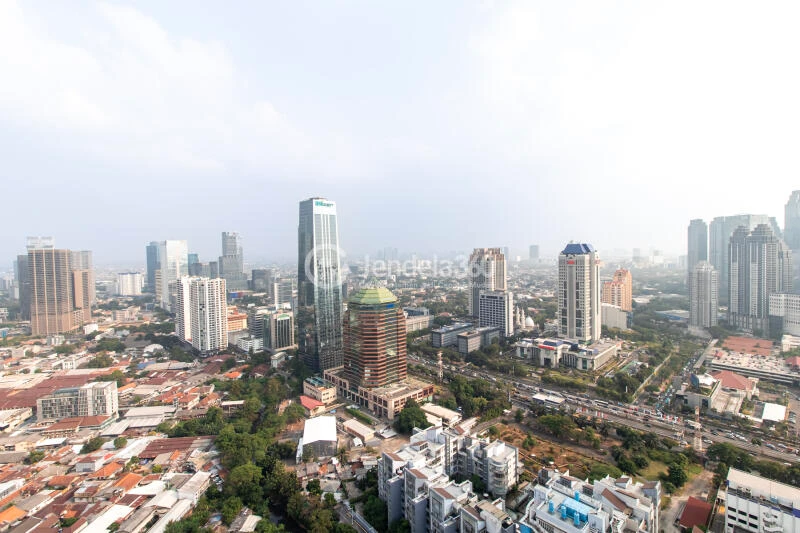 Balcony Studio The Newton 2 Ciputra Apartment at Tower Newton 2