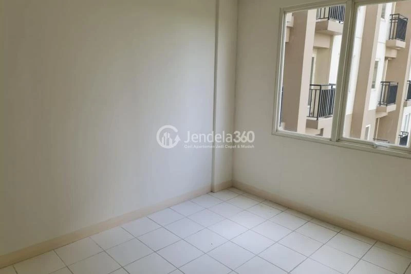 Bedroom 1 Well Located 2BR Apartment Middle Floor with City View at Podomoro Golf View Apartment