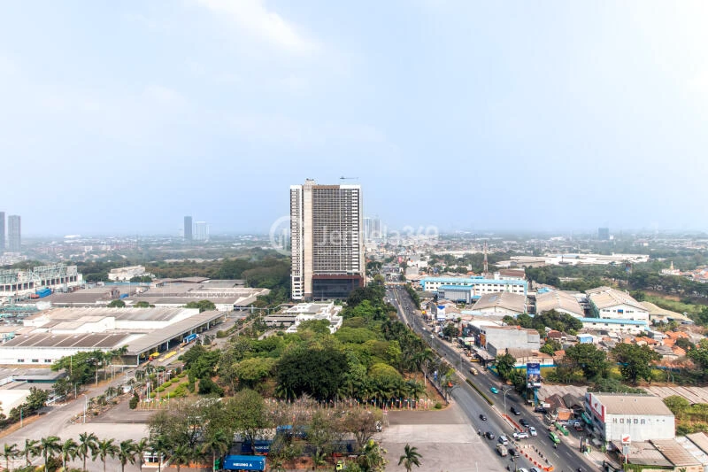 Balcony Studio Springwood Residence Apartment at Tower Wing A