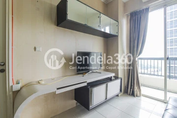 Living Room Compact 1BR Apartment at Silkwood Residence Low Floor