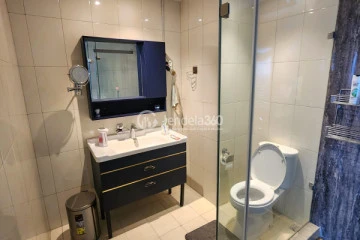 Bathroom Tidy 2BR Apartment High Floor with City View at Callia Apartment