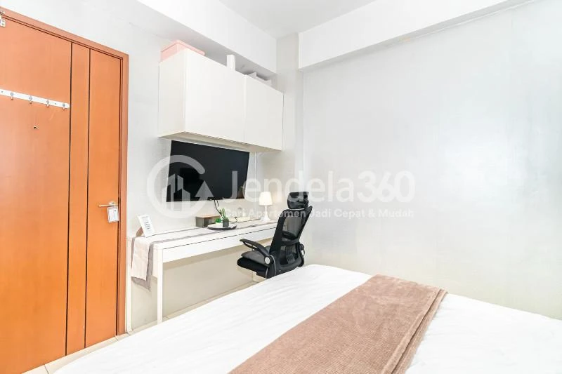 Bedroom 1BR Apartment with  View at Green Lake View Apartment