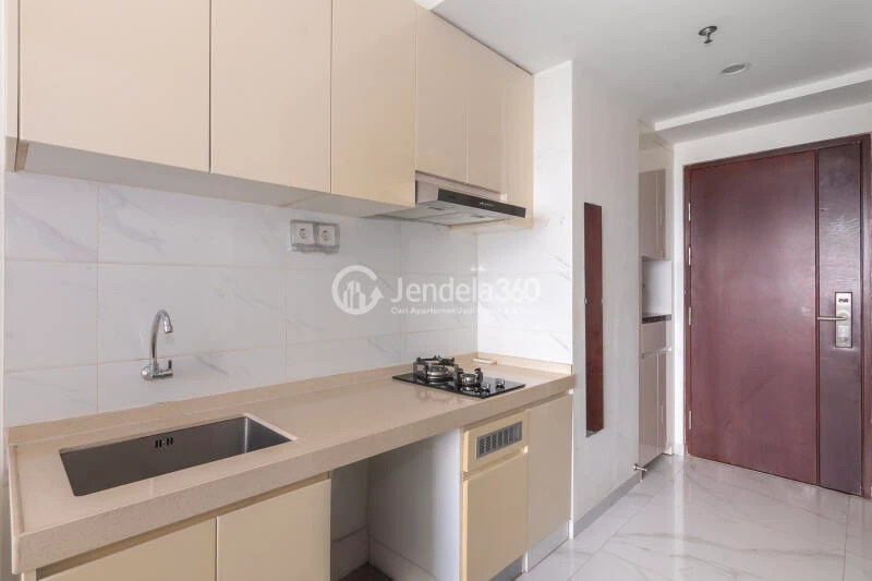 Kitchen Elegant Studio Apartment with City View at Sky House BSD Apartment