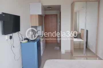 Bedroom Studio Apartment with City View at Evenciio Apartment