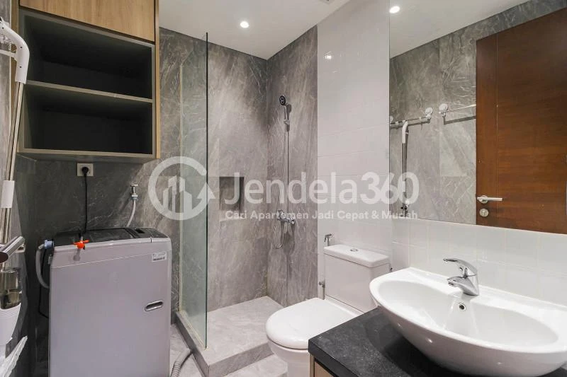 Bathroom Kuningan City (Denpasar Residence) 2BR View City