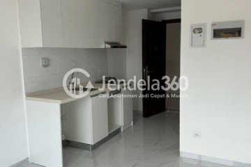 Kitchen Studio Sky House Alam Sutera Apartment at Low Floor