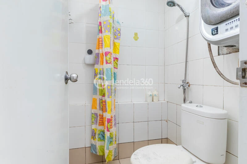 Bathroom Cozy 2BR Apartment at Bassura City Apartment Close to McDonald's Duren Sawit