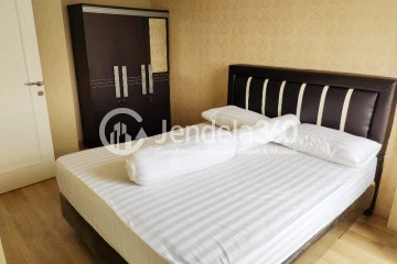 Bedroom Strategic Location 1BR Apartment Middle Floor with City View at Silkwood Residence