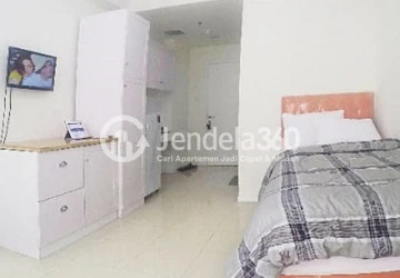 Other Low Floor Studio Apartment with Swimming Pool View at Parahyangan Residence