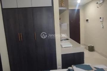 Bedroom Studio Pesona Depok Square Apartment at Low Floor