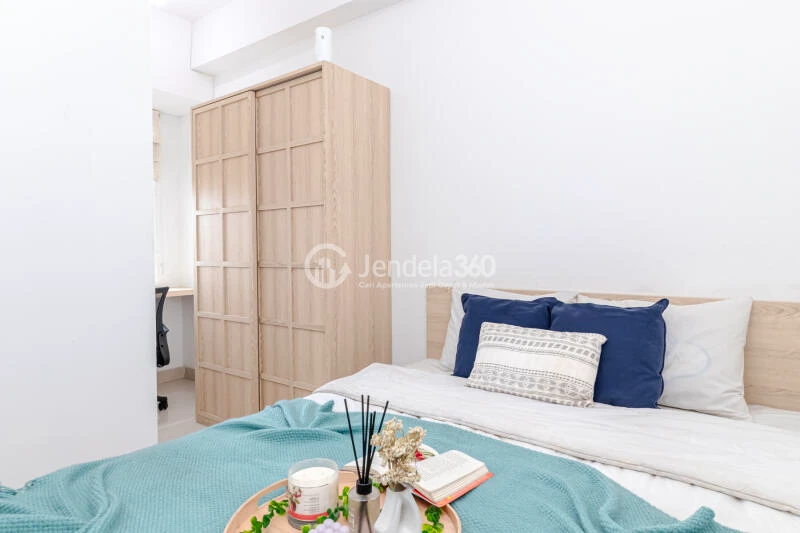 Bedroom Tidy 2BR Apartment Low Floor with City View at Serpong Garden Apartment