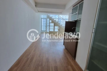 Kitchen Lovely 1BR Apartment Middle Floor with  View at City Lofts Apartment