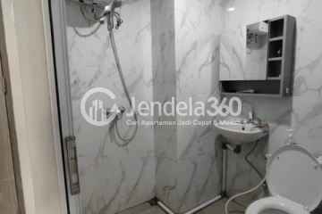 Bathroom Studio Anwa Residence Apartment at Tower A